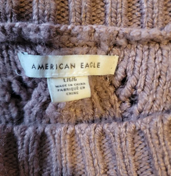 American Eagle knit sweater - Picture 3 of 3